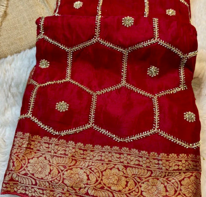 Honeycomb Handwork Soft Silk Blend Saree with Zari Border