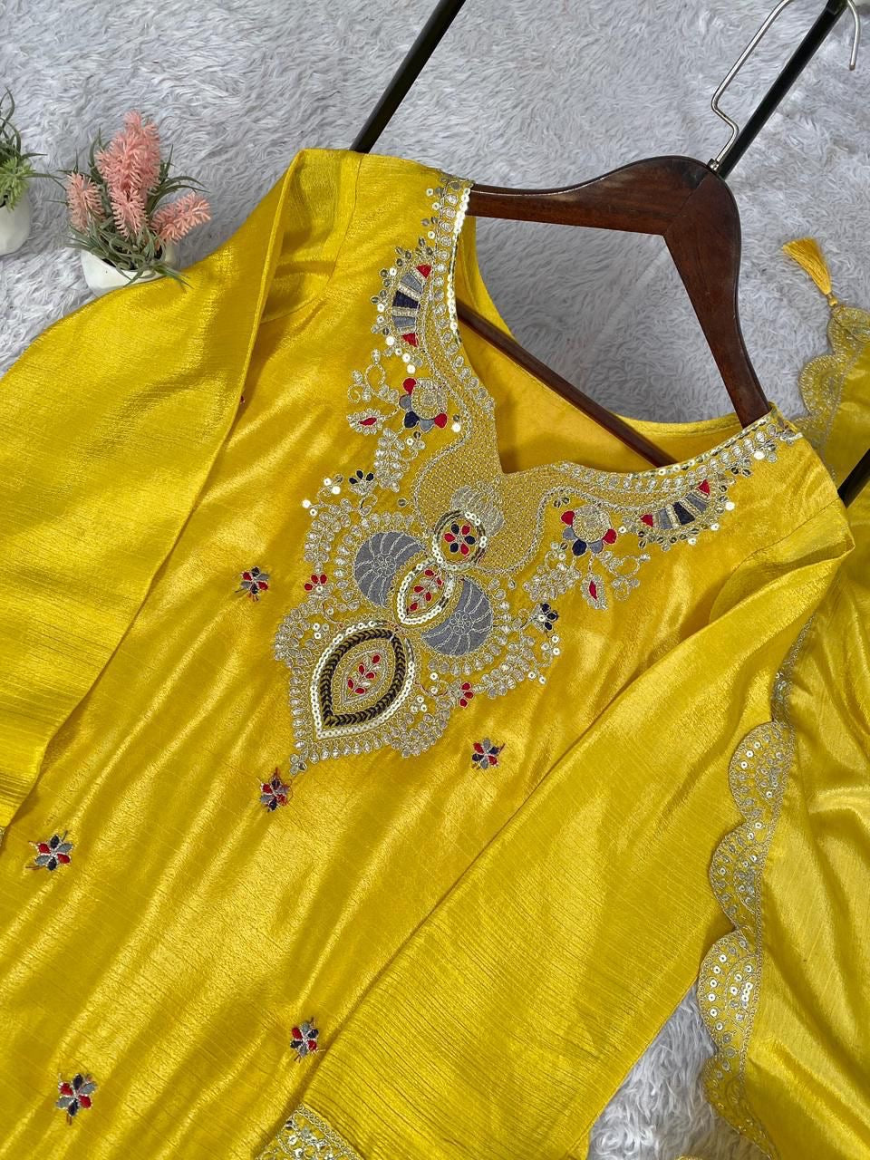 Sunshine Royale Chinon Palazzo Suit Set