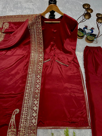 Nooré Royale – Premium Embroidered Silk Suit Set