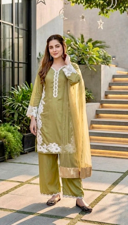 Nooréva Pearl Silk Palazzo Suit Set
