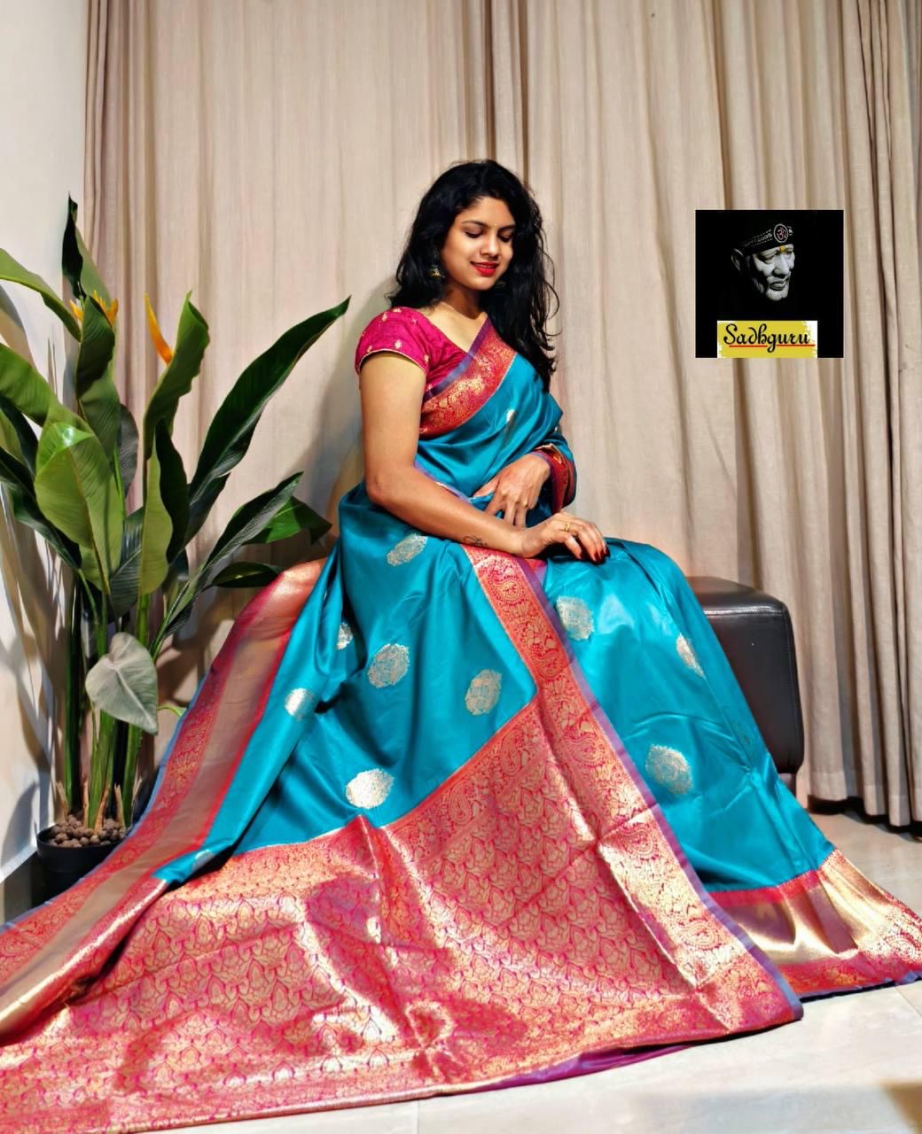 Premium Kanjivaram Soft Silk Saree with Copper Zari Weave