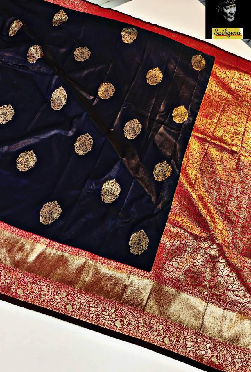 Premium Kanjivaram Soft Silk Saree with Copper Zari Weave