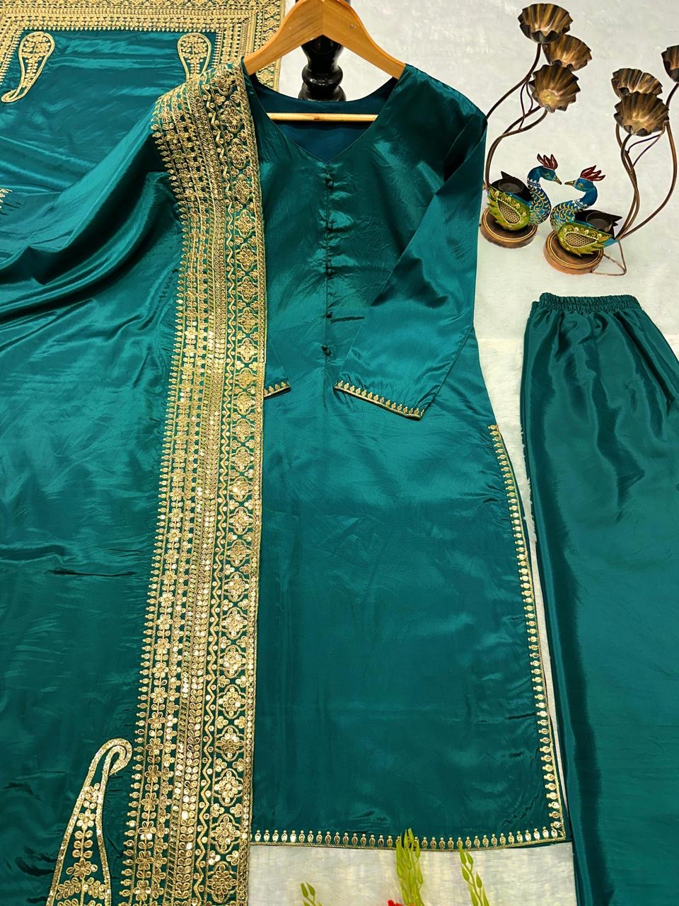 Nooré Royale – Premium Embroidered Silk Suit Set