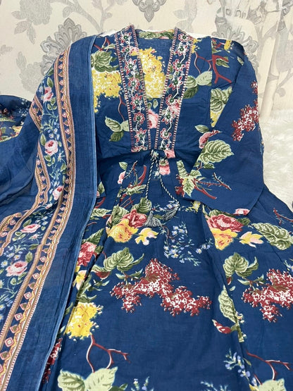 Floral Kurti Pant Dupatta Set