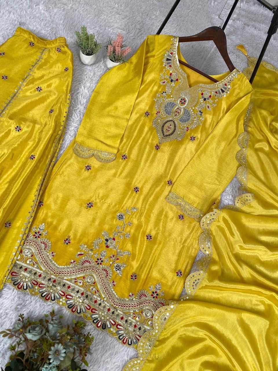 Sunshine Royale Chinon Palazzo Suit Set