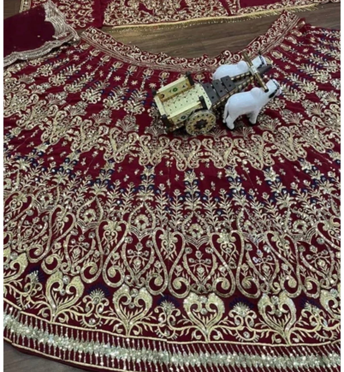 Bridal Lehenga Fabric-Fox Georgette | The Royal "Rukhsar" Bridal Lehenga Set