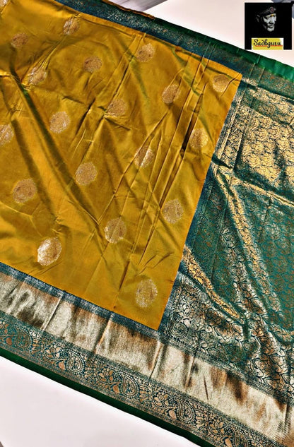 Premium Kanjivaram Soft Silk Saree with Copper Zari Weave