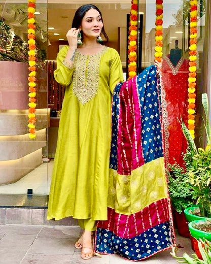 Lemon Viscose Chanderi Embroidered Kurta Pant Dupatta Set
