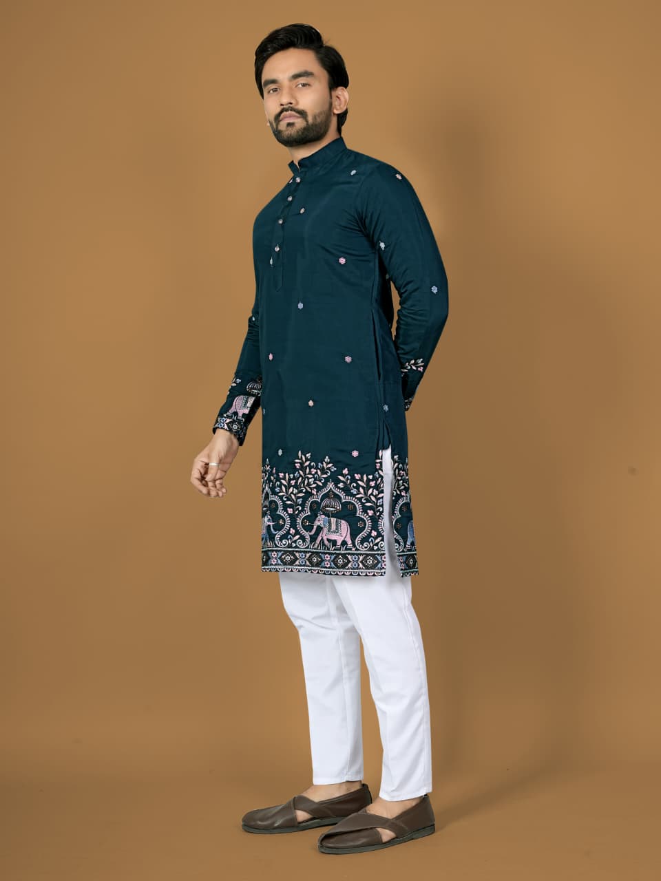 Heavy Wedding outfit with inner Kurta